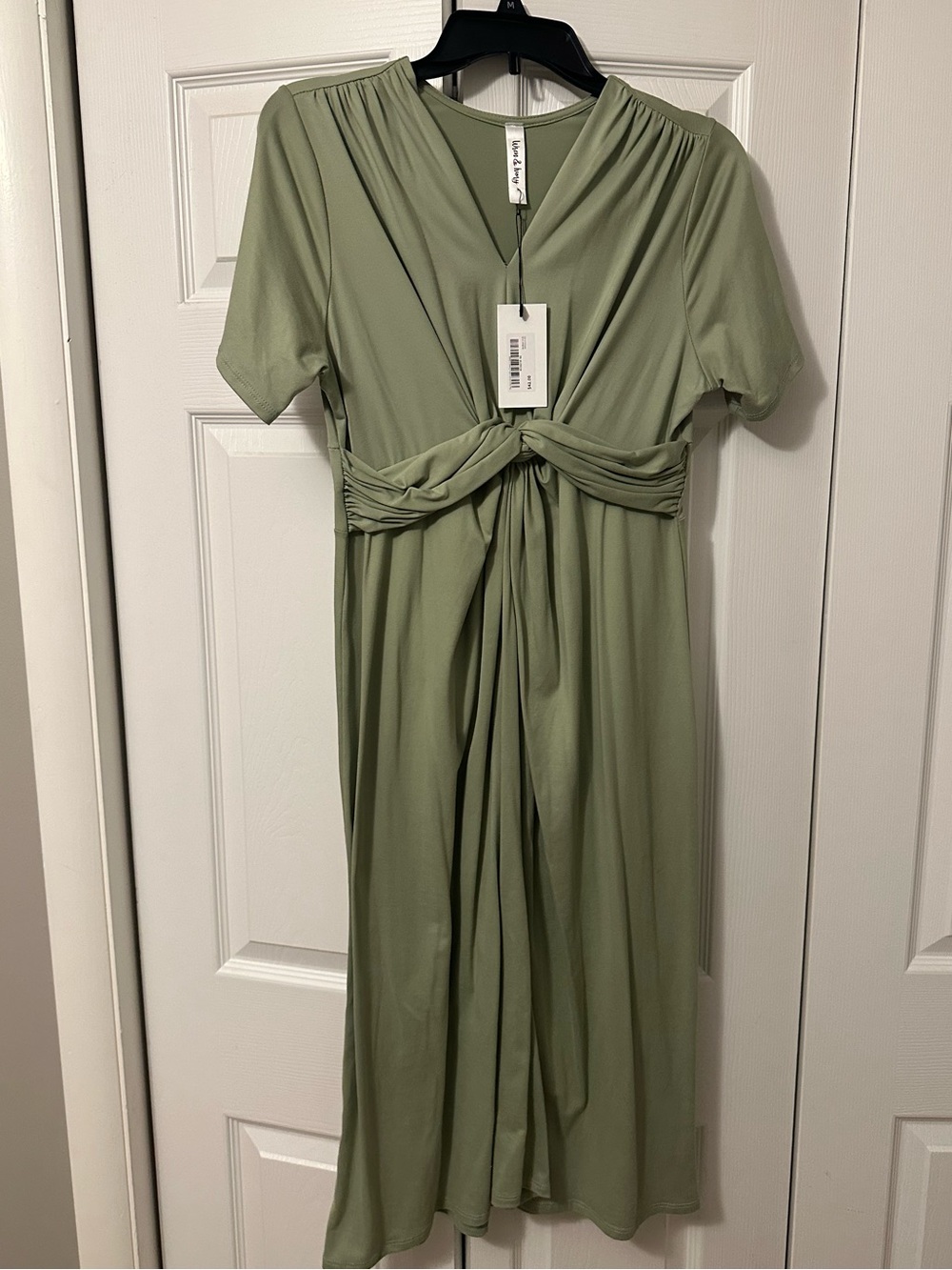 Knot-Front Short Sleeve Midi Dress in Sage Green